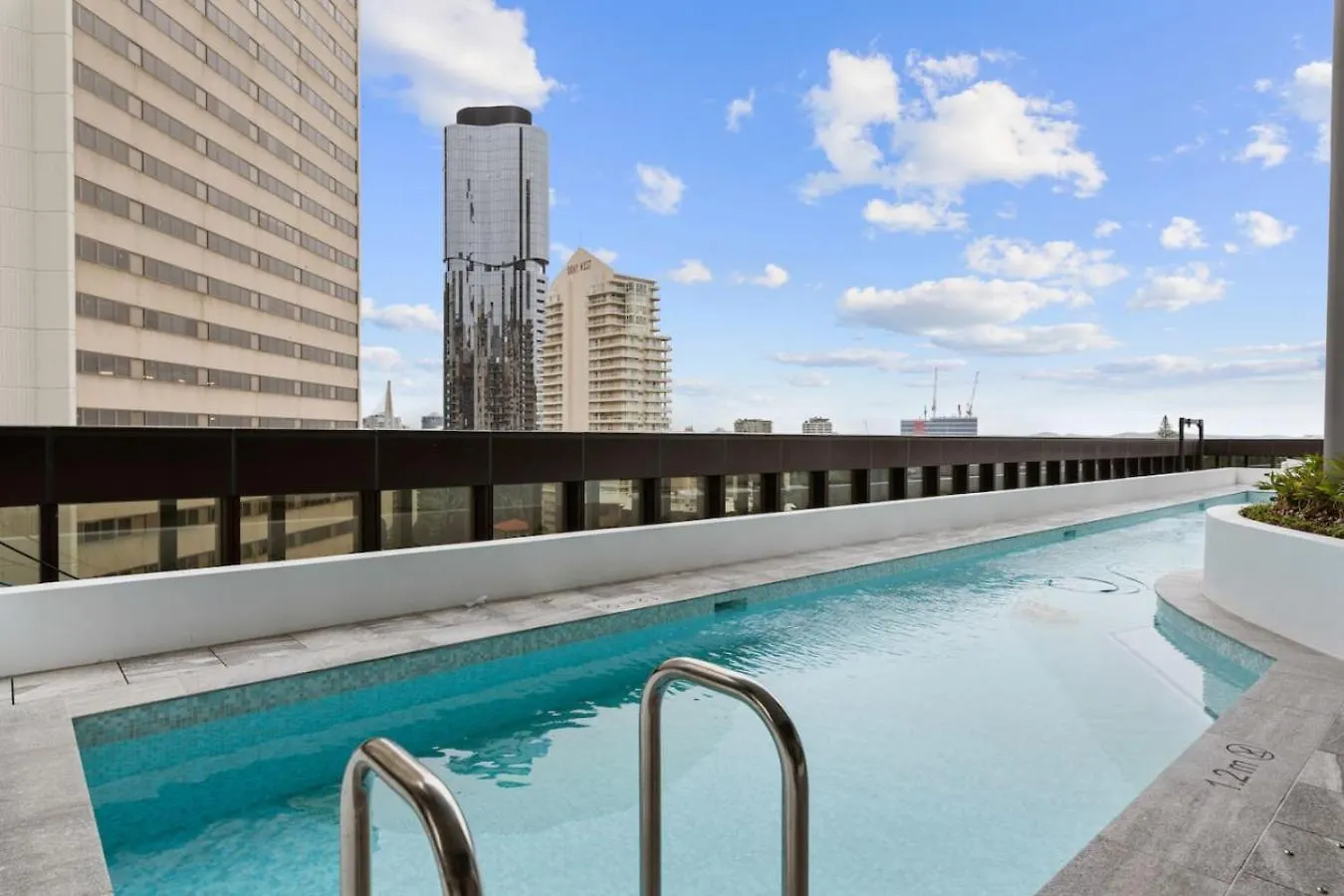1 Bedroom Apartment In Queens Wharf Brisbane Australia