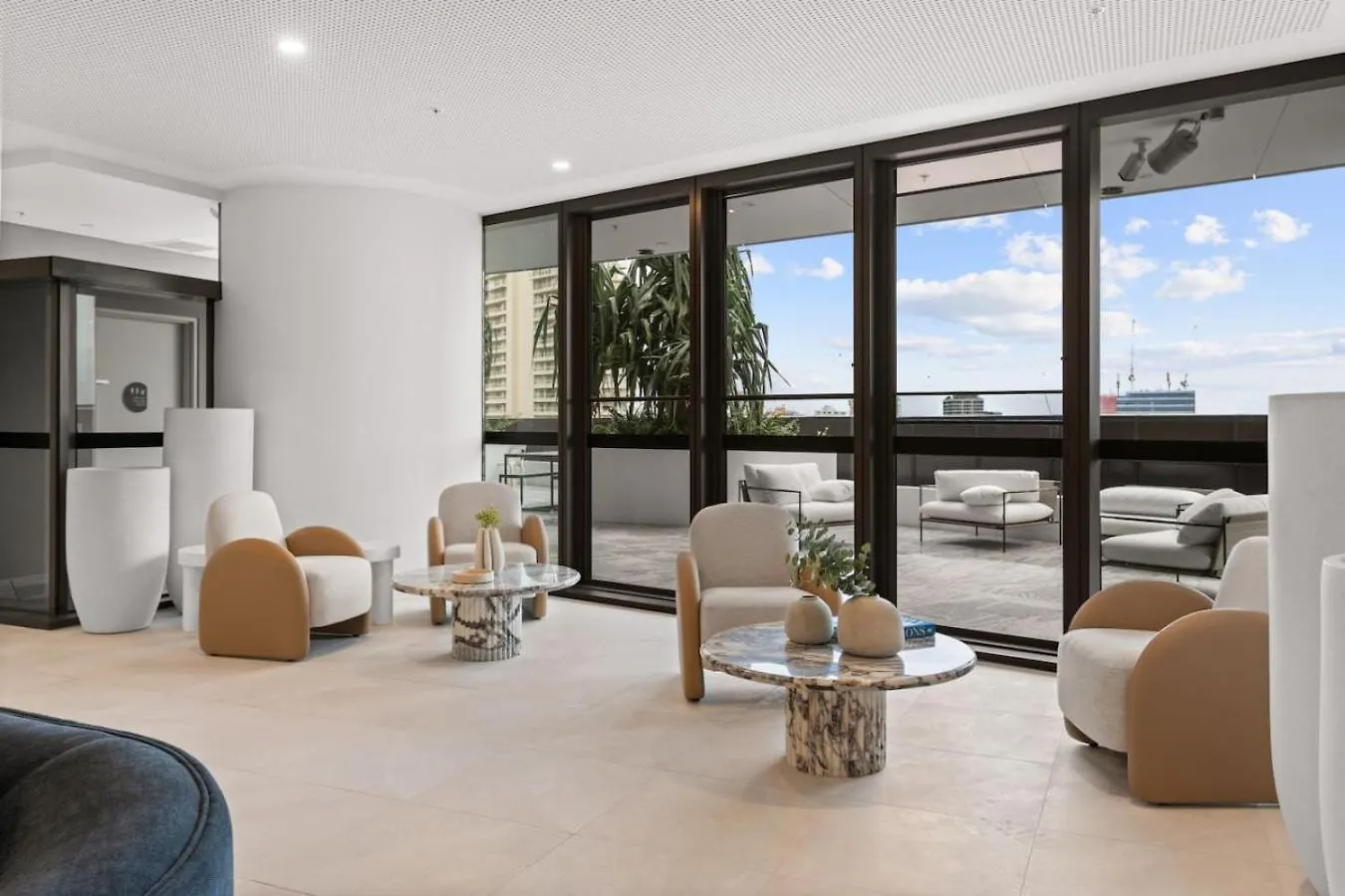 1 Bedroom Apartment In Queens Wharf Brisbane