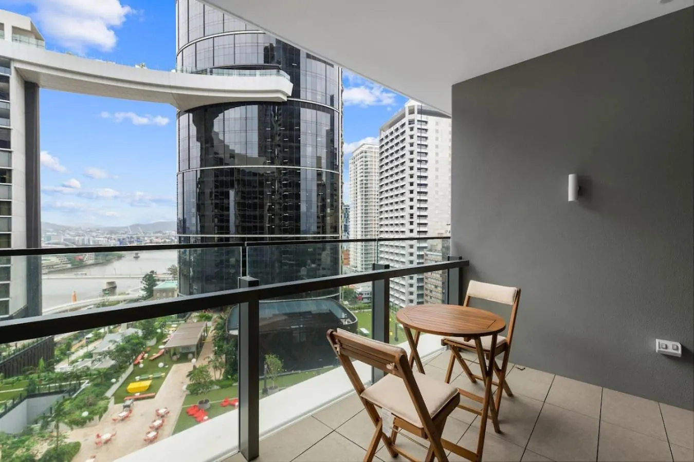 1 Bedroom Apartment In Queens Wharf Brisbane 0*,